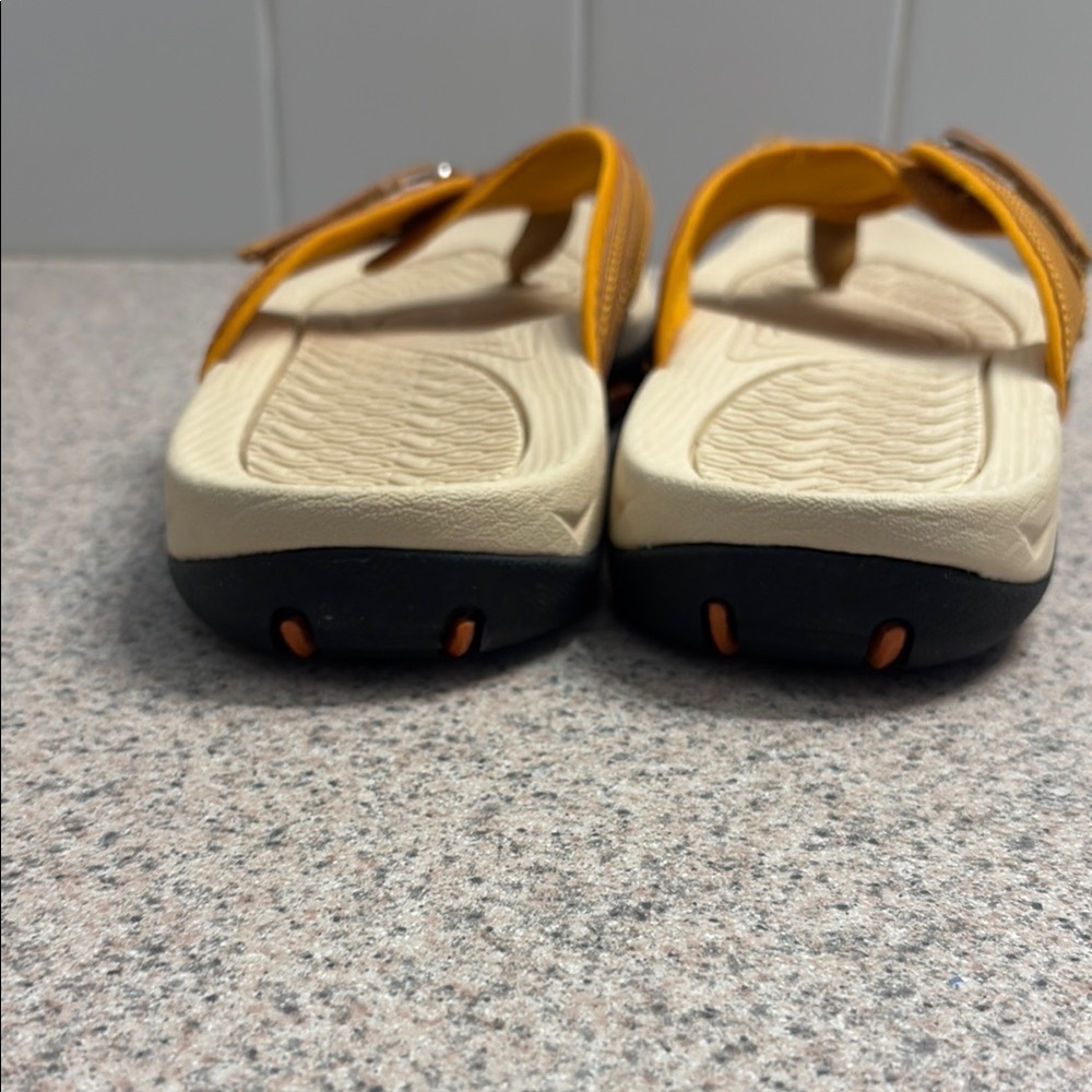 Yellow and Cream Sandals with Wide Straps and Contoured Soles - Picture 4 of 7